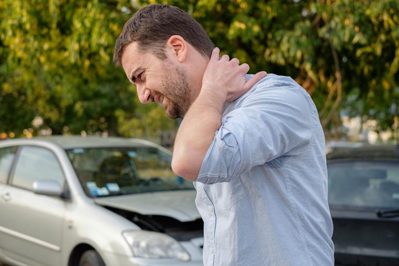 Auto injury chiropractor for Phoenix, AZ